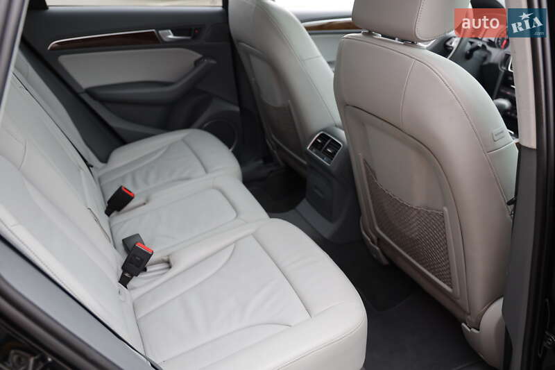 Внедорожник / Кроссовер Audi Q5 2014 в Луцке