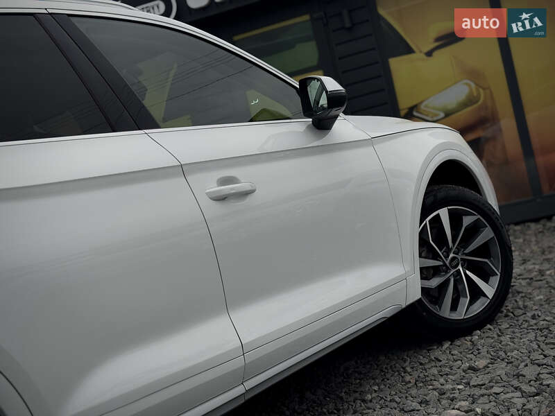 Внедорожник / Кроссовер Audi Q5 2020 в Стрые