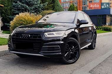 Внедорожник / Кроссовер Audi Q5 2018 в Днепре