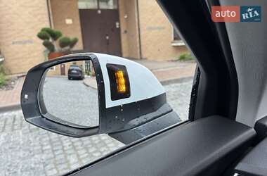 Внедорожник / Кроссовер Audi Q5 2021 в 