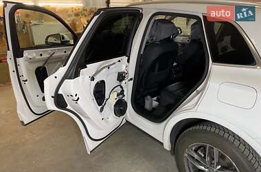Внедорожник / Кроссовер Audi Q5 2021 в 
