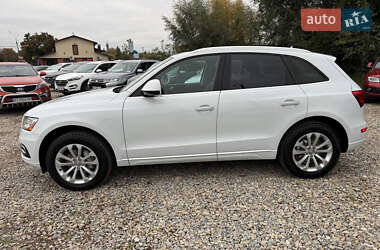 Внедорожник / Кроссовер Audi Q5 2016 в 