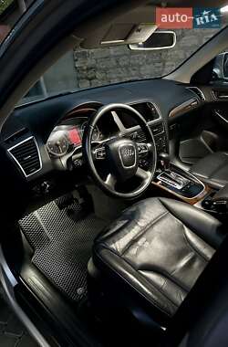 Позашляховик / Кросовер Audi Q5 2011 в 