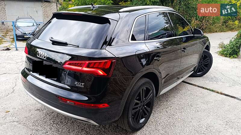 Внедорожник / Кроссовер Audi Q5 2018 в Днепре фото 27 Внедорожник / Кроссовер Audi Q5 2018 в Днепре