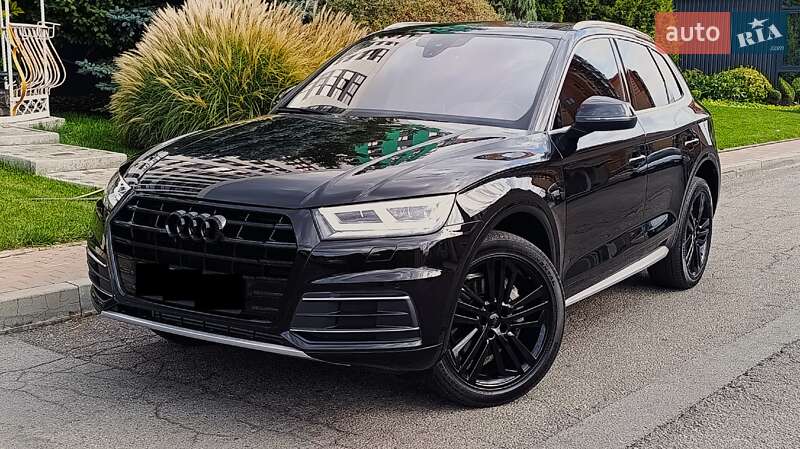 Внедорожник / Кроссовер Audi Q5 2018 в Днепре фото 28 Внедорожник / Кроссовер Audi Q5 2018 в Днепре