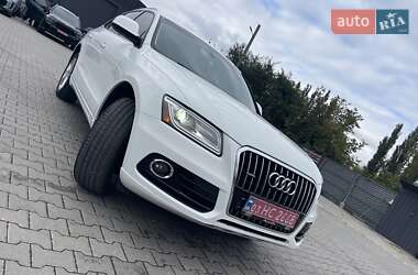 Внедорожник / Кроссовер Audi Q5 2016 в 