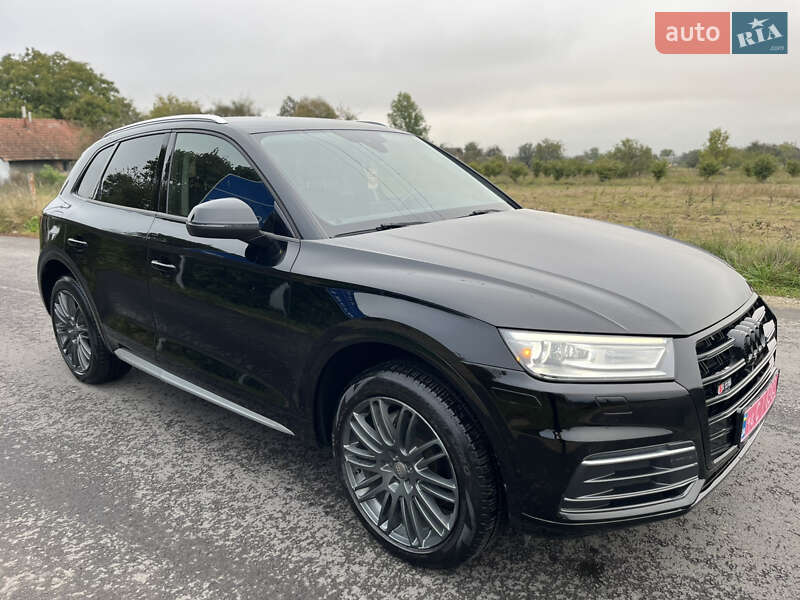 Внедорожник / Кроссовер Audi Q5 2018 в Надворной