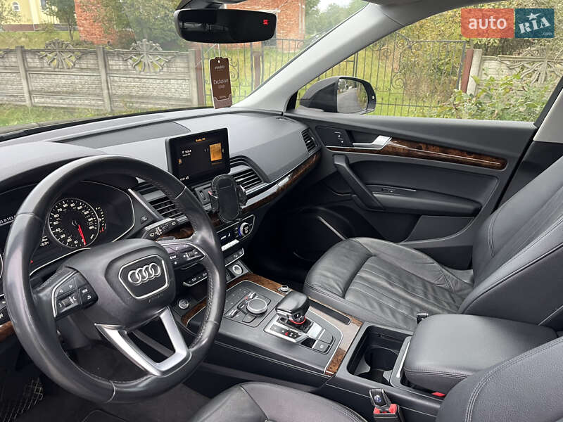 Внедорожник / Кроссовер Audi Q5 2018 в Надворной