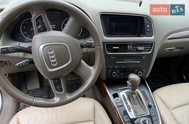Внедорожник / Кроссовер Audi Q5 2011 в 