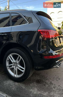 Позашляховик / Кросовер Audi Q5 2014 в 