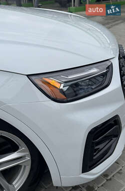 Позашляховик / Кросовер Audi Q5 2022 в Кропивницькому