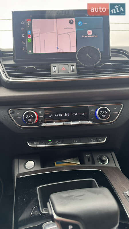 Позашляховик / Кросовер Audi Q5 2022 в Києві