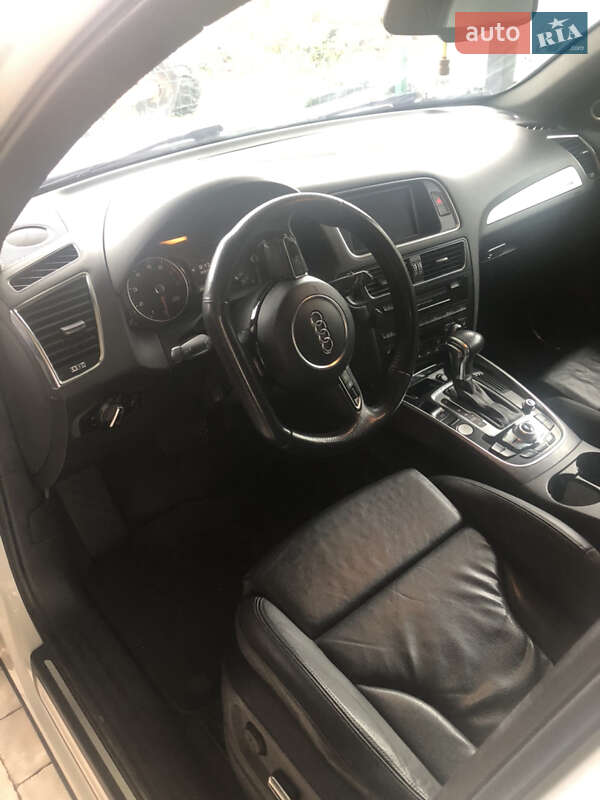 Внедорожник / Кроссовер Audi Q5 2013 в Луцке