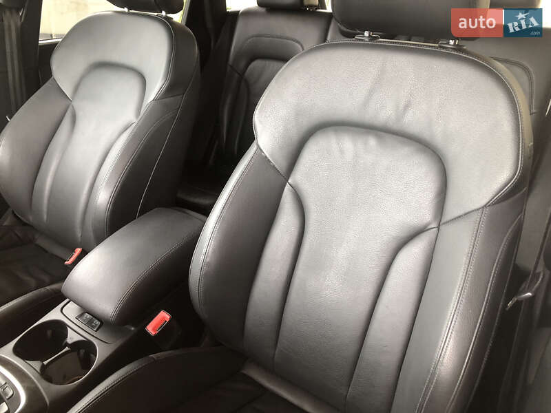 Внедорожник / Кроссовер Audi Q5 2013 в Луцке