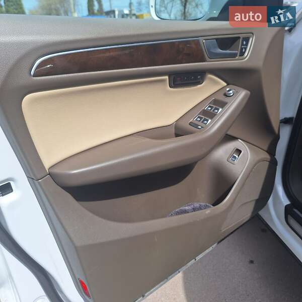 Внедорожник / Кроссовер Audi Q5 2013 в Тернополе