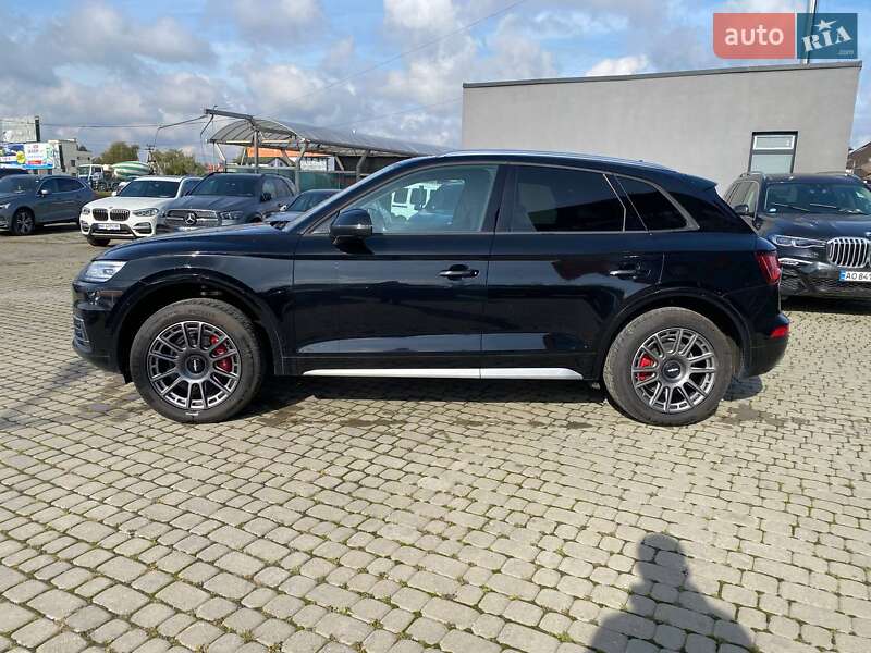 Внедорожник / Кроссовер Audi Q5 2017 в Львове