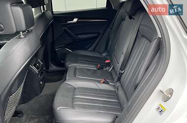 Внедорожник / Кроссовер Audi Q5 2019 в 