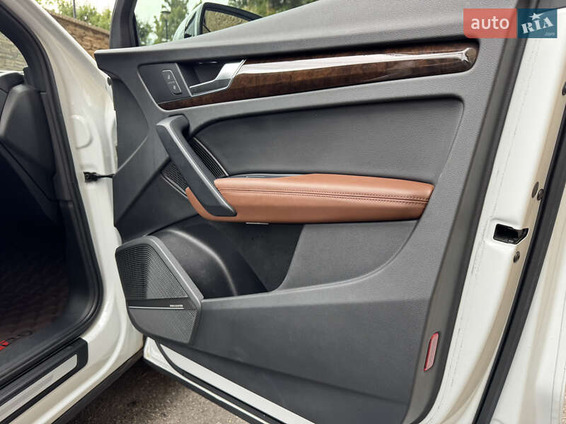 Внедорожник / Кроссовер Audi Q5 2019 в Киеве