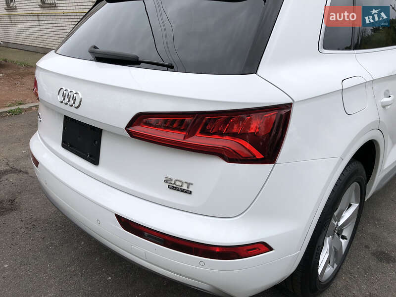 Внедорожник / Кроссовер Audi Q5 2018 в Ирпене