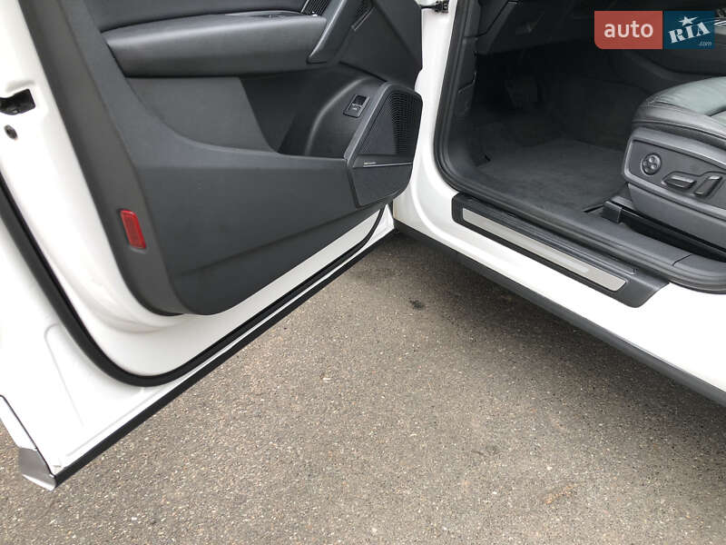 Внедорожник / Кроссовер Audi Q5 2018 в Ирпене