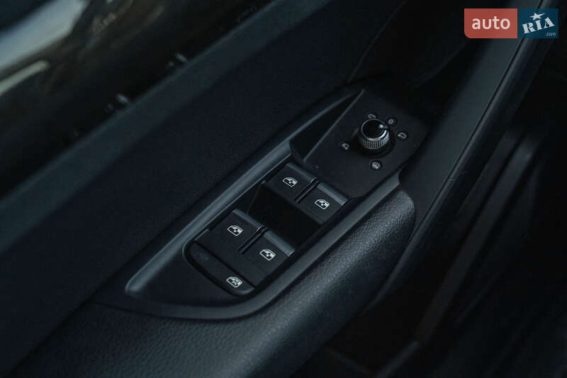 Внедорожник / Кроссовер Audi Q5 2018 в Черновцах фото 14 Внедорожник / Кроссовер Audi Q5 2018 в Черновцах