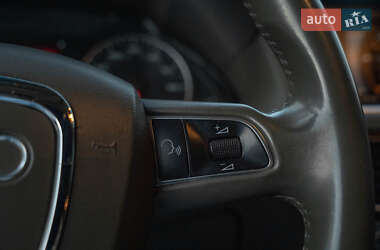 Внедорожник / Кроссовер Audi Q5 2011 в 