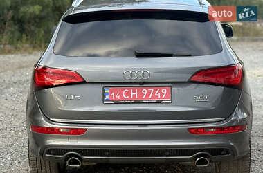 Внедорожник / Кроссовер Audi Q5 2016 в 
