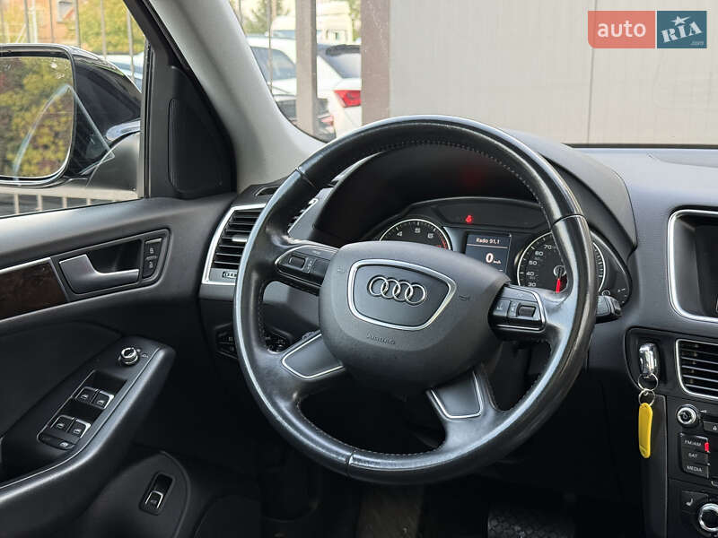 Внедорожник / Кроссовер Audi Q5 2013 в Львове