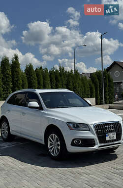 Внедорожник / Кроссовер Audi Q5 2015 в 