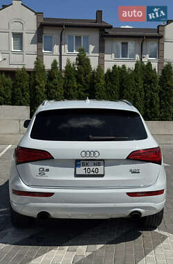Внедорожник / Кроссовер Audi Q5 2015 в 