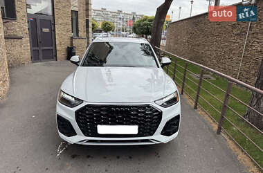 Внедорожник / Кроссовер Audi Q5 2019 в Киеве