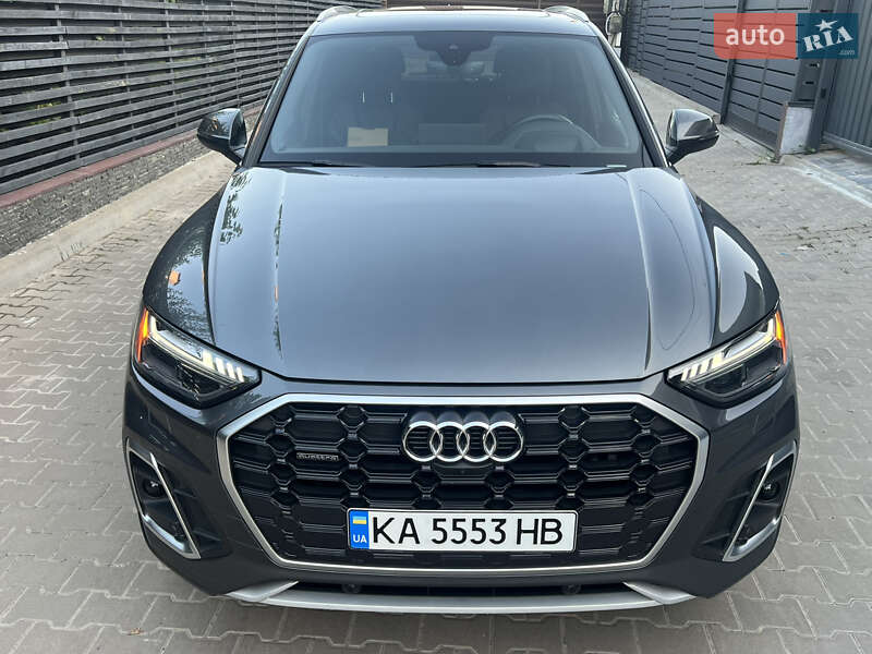 Позашляховик / Кросовер Audi Q5 2021 в Києві