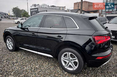 Внедорожник / Кроссовер Audi Q5 2019 в 