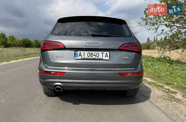 Внедорожник / Кроссовер Audi Q5 2016 в 