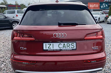 Внедорожник / Кроссовер Audi Q5 2018 в 
