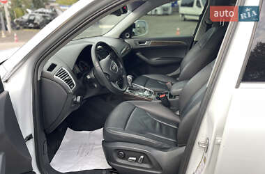 Внедорожник / Кроссовер Audi Q5 2016 в 