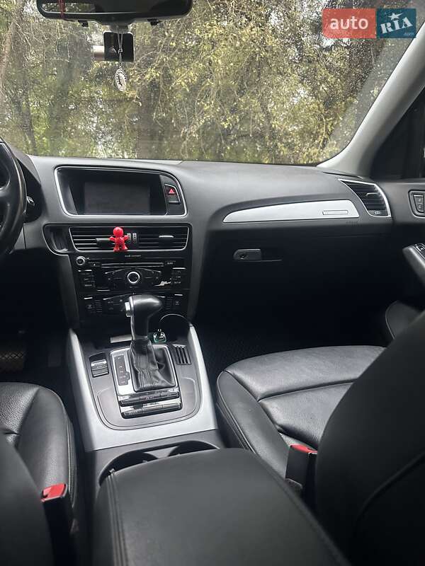 Внедорожник / Кроссовер Audi Q5 2016 в Тернополе
