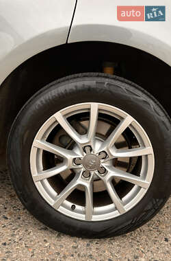 Внедорожник / Кроссовер Audi Q5 2009 в 