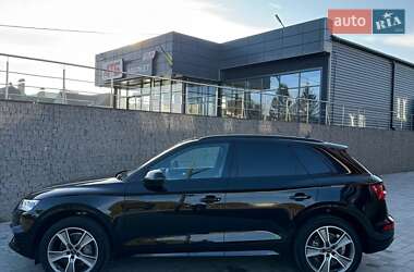 Внедорожник / Кроссовер Audi Q5 2019 в 