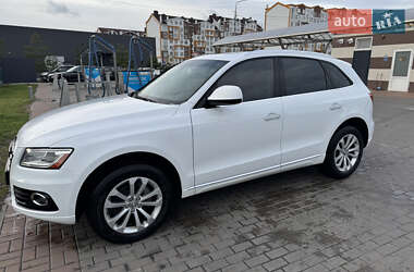 Позашляховик / Кросовер Audi Q5 2016 в 