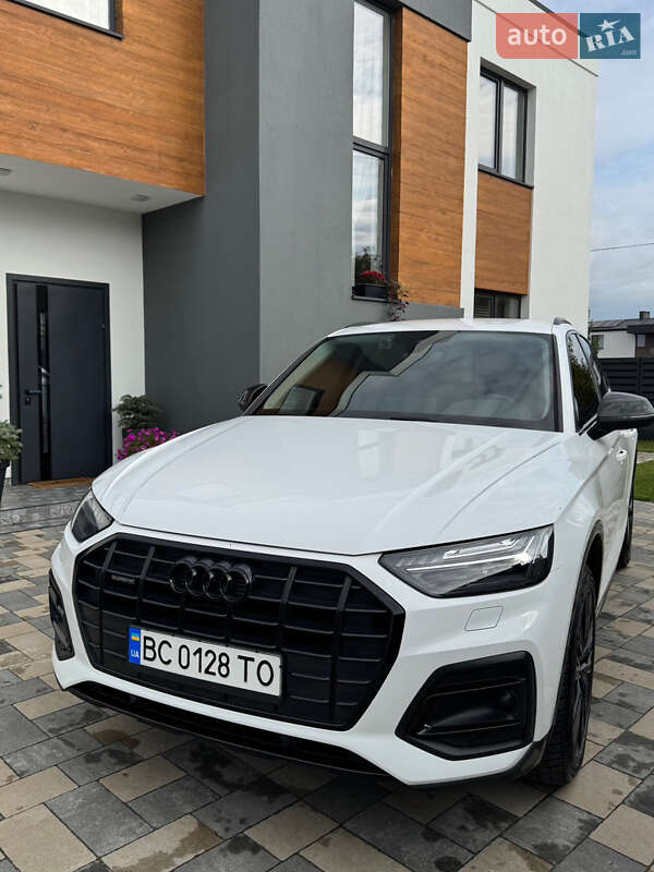 Внедорожник / Кроссовер Audi Q5 2021 в Львове