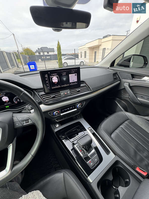 Внедорожник / Кроссовер Audi Q5 2021 в Львове