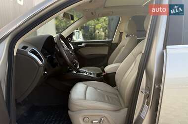 Позашляховик / Кросовер Audi Q5 2015 в 