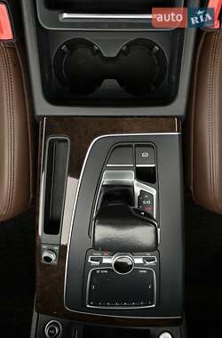 Внедорожник / Кроссовер Audi Q5 2018 в 