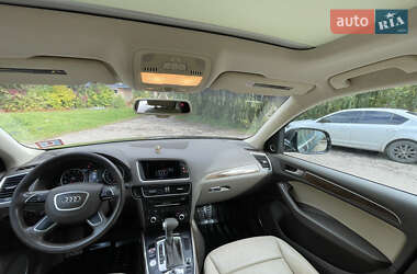 Внедорожник / Кроссовер Audi Q5 2016 в 