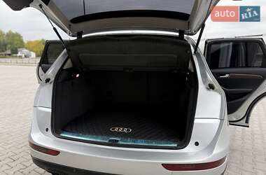 Внедорожник / Кроссовер Audi Q5 2010 в 
