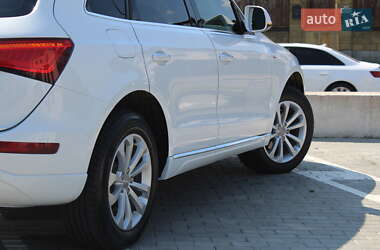 Внедорожник / Кроссовер Audi Q5 2015 в 