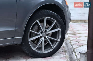 Внедорожник / Кроссовер Audi Q5 2015 в 