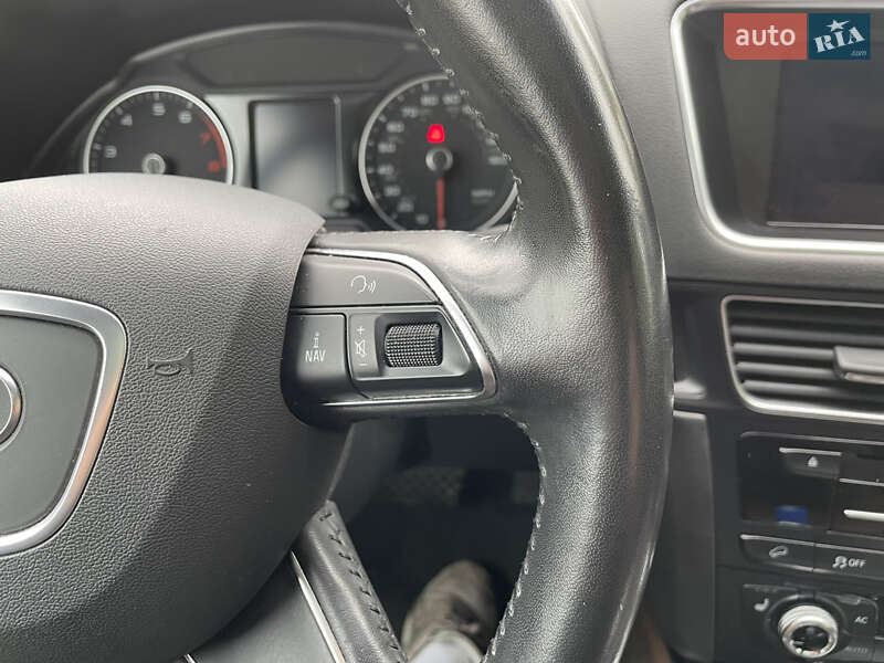Внедорожник / Кроссовер Audi Q5 2013 в Киеве