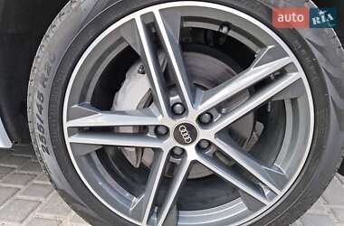 Позашляховик / Кросовер Audi Q5 2021 в 